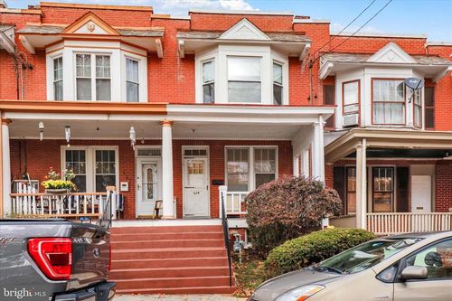 529 E End Ave, LANCASTER, PA, 17602-3732 | Card Image