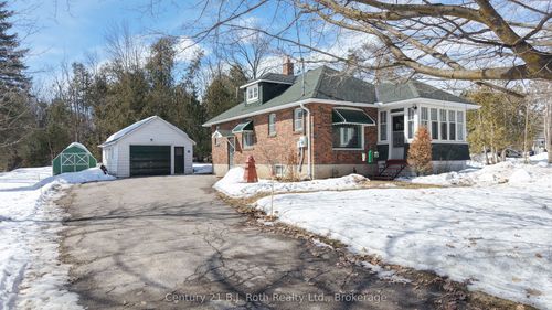 330 11 Line S, Oro Medonte, ON, L0L1T0 | Card Image