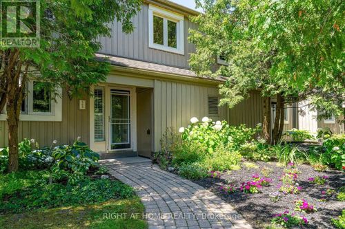 569 Oxbow Cres, Collingwood, ON, L9Y5B4 | Card Image