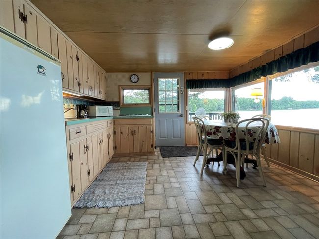 Kitchen | Image 16
