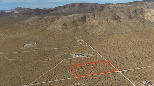 712 Oldenburg Rd, Apple Valley, CA, 92307 | Card Image