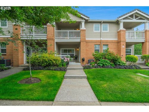 33-30410 Sw Rebekah St, Wilsonville, OR, 97070-6665 | Card Image