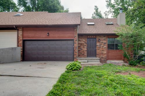 4444 S Robberson Ave, Springfield, MO, 65810-1740 | Card Image