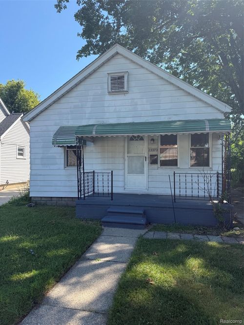 23392 Hazelwood Ave, Hazel Park, MI, 48030-2716 | Card Image
