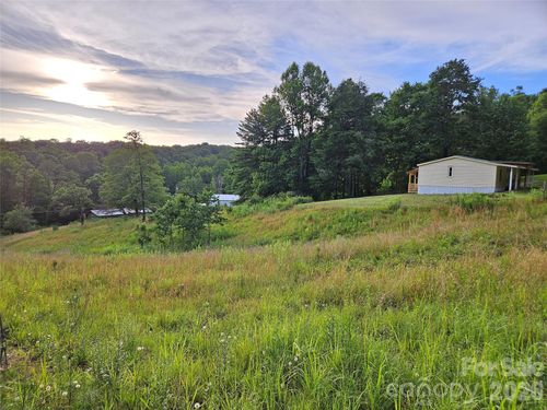 516 John Swofford Rd, Nebo, NC, 28761-6733 | Card Image