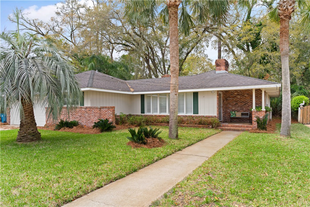 Residential in St Simons Island