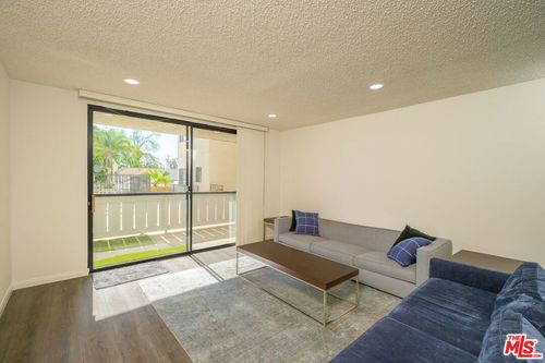 104-19029 Nordhoff St, Northridge, CA, 91324 | Card Image