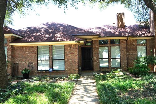 5912 Royal Club Drive, Arlington, TX, 76017 | Card Image