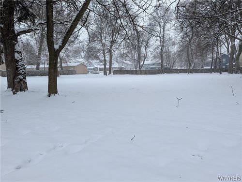 153 Pine St, Lockport, NY, 14094-4401 | Card Image