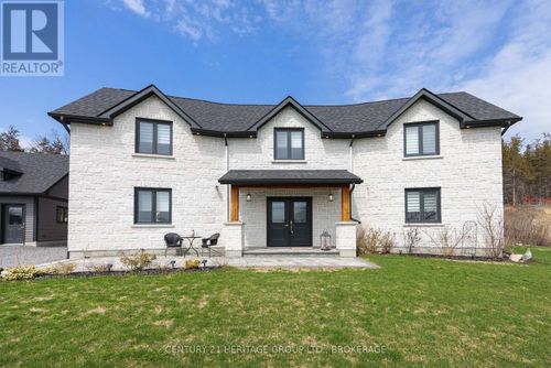 1033 Kona Crescent, Frontenac (Frontenac South), ON, K0H0A9 | Card Image