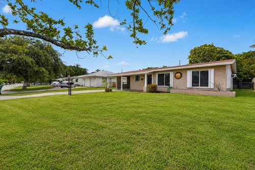 365 Nw 46th St, Oakland Park, FL, 33309-4010 | Card Image
