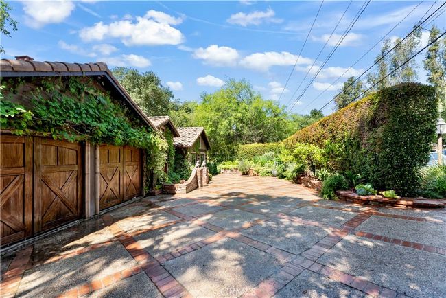 302 W Carter Ave, House other with 4 bedrooms, 4 bathrooms and null parking in Sierra Madre CA | Image 4
