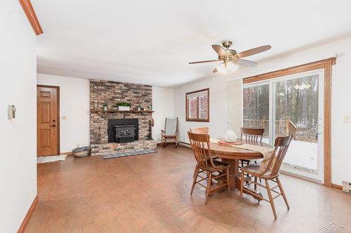 20100 Nelson Rd, Merrill, MI, 48637-9721 | Card Image