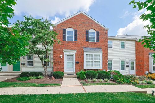 3423 Sunbury Ln, Cincinnati, OH, 45251-2396 | Card Image