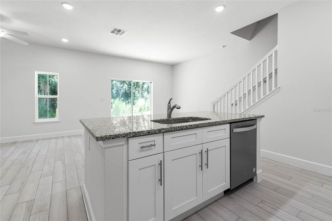 561 Coronado Cove Rd, Townhouse with 3 bedrooms, 3 bathrooms and null parking in New Smyrna Beach FL | Image 6