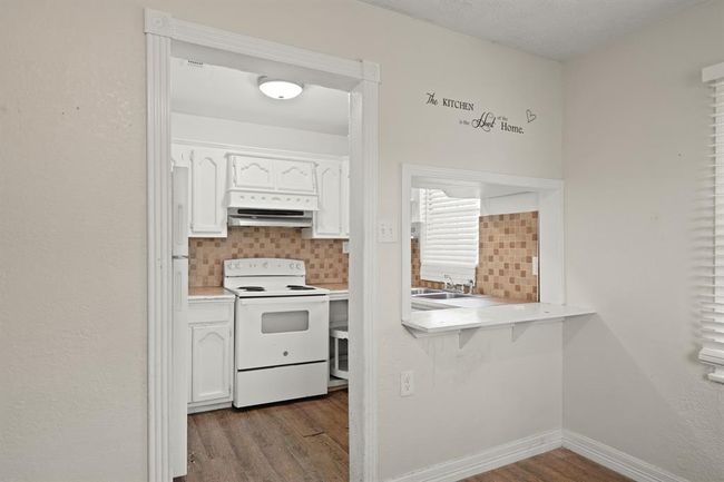 606 W 7 Th St, House other with 3 bedrooms, 1 bathrooms and null parking in Freeport TX | Image 21