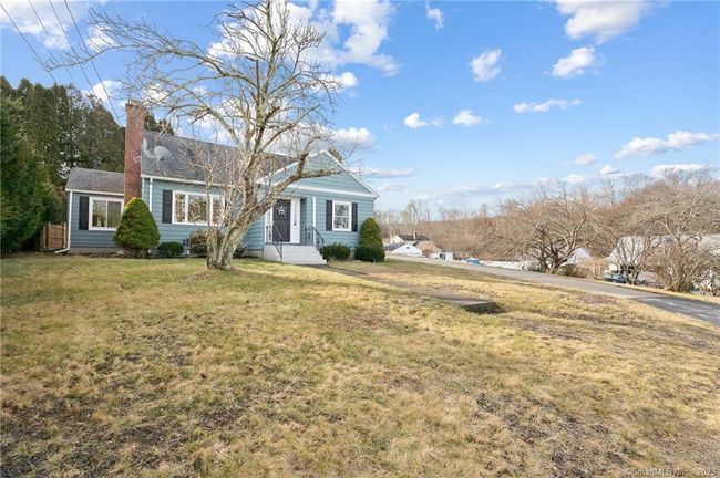 5 Senkow Dr, House other with 3 bedrooms, 2 bathrooms and null parking in Quaker Hill CT | Image 34