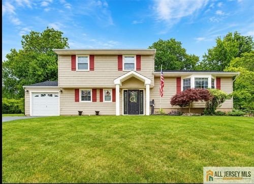 16 Marlow Rd, East Brunswick, NJ, 08816-1701 | Card Image