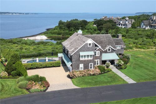 178 Carnegie Harbor Dr, Portsmouth, RI, 02871-1619 | Card Image