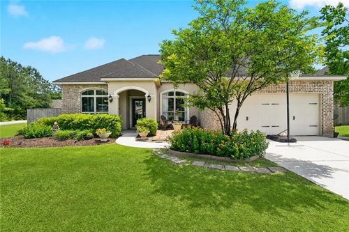 28591 Water Oak Loop, Ponchatoula, LA, 70454-8131 | Card Image