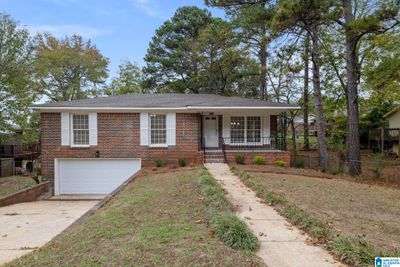 2908 Sw Wenonah Road, House other with 3 bedrooms, 1 bathrooms and null parking in Birmingham AL | Image 1