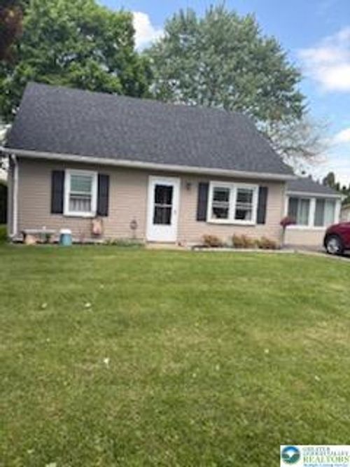 2809 Eldridge Ave, EASTON, PA, 18045-2408 | Card Image
