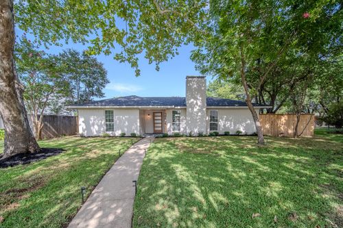 3204 Knights Haven Lane, Garland, TX, 75044 | Card Image