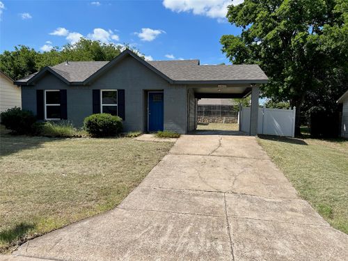 2457 Sweetwood Dr, Fort Worth, TX, 76131-1303 | Card Image