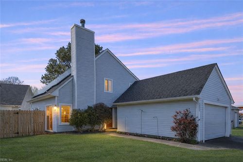 1212 Woodbridge Trl, Virginia Beach, VA, 23453-1661 | Card Image