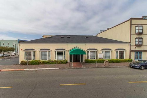 317 3rd St, Eureka, CA, 95501-0427 | Card Image