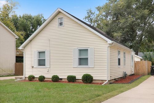 211 S Coolidge St, Normal, IL, 61761-2809 | Card Image