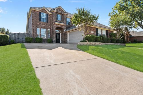 2959 Masters Ct S, Burleson, TX, 76028-6365 | Card Image