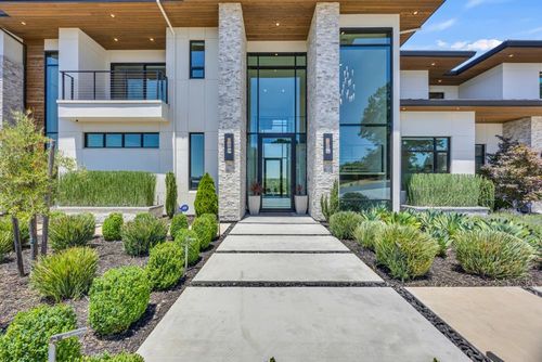 8140 Brookhollow Ct, Loomis, CA, 95650-8049 | Card Image
