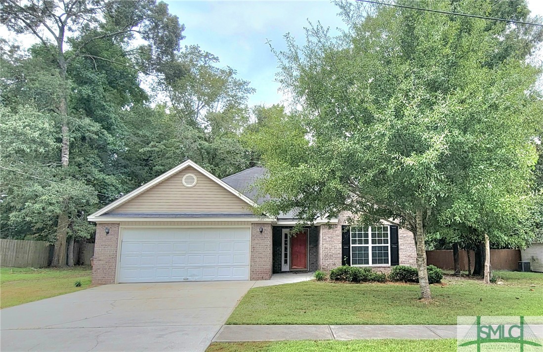 Creekside Cir, Ellabell, GA 31308