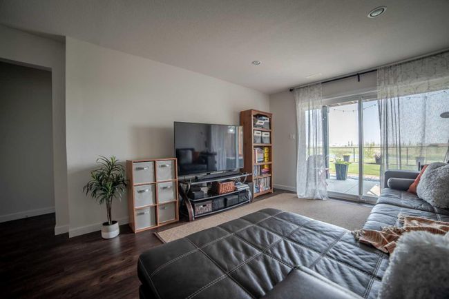 499 Greywolf Cove N, Home with 4 bedrooms, 3 bathrooms and 4 parking in Lethbridge AB | Image 32
