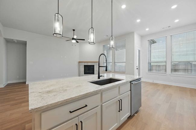 Kitchen | Image 7