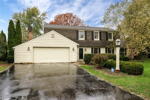 811 W Spring Valley Pike, Washingtn Twp, OH, 45458-3252 | Card Image