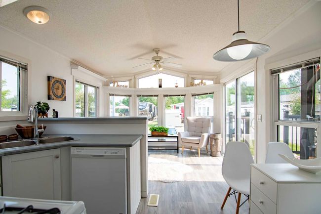3064 - 25074 South Pine Lake Road, Home with 2 bedrooms, 1 bathrooms and 2 parking in Rural Red Deer County AB | Image 25