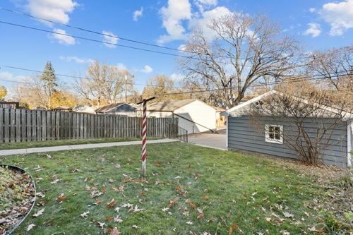 5649 26th Ave S, Minneapolis, MN, 55417-2742 | Card Image