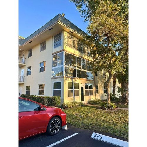 apt-201-5190 E Sabal Palm Blvd, Tamarac, FL, 33319-2616 | Card Image
