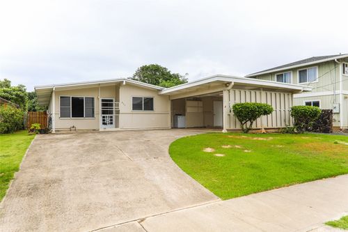 613 Papalani St, Kailua, HI, 96734-3522 | Card Image
