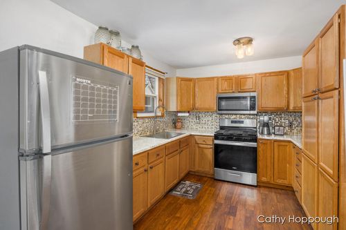 2714 Cottage Dr, Orleans, MI, 48865-9103 | Card Image
