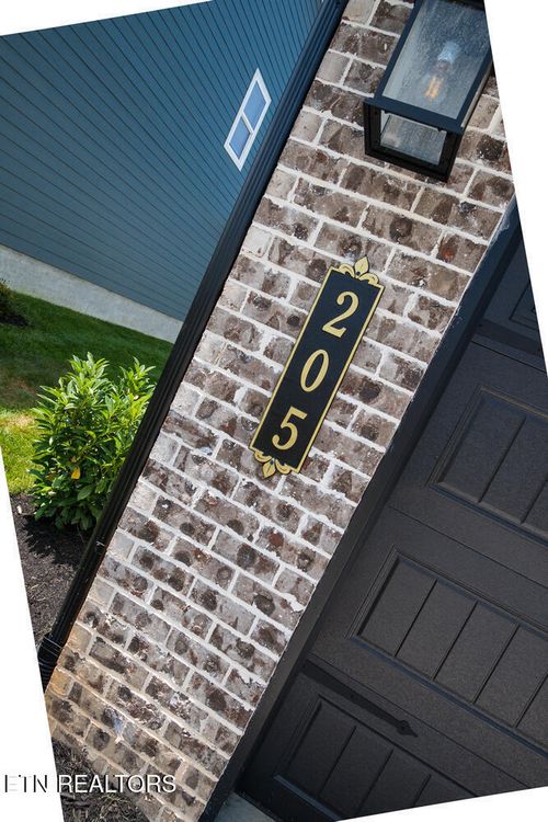 205 Pistol Creek Trl, Maryville, TN, 37803-4171 | Card Image