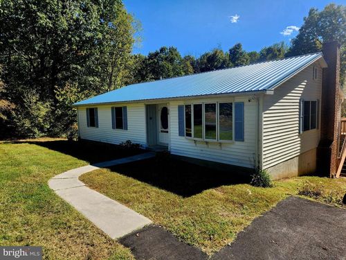 94 Shenandoah Heights Rd, FRONT ROYAL, VA, 22630-6117 | Card Image