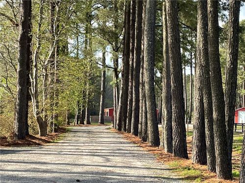 1624 N Muddy Creek Rd, Virginia Beach, VA, 23456-3818 | Card Image