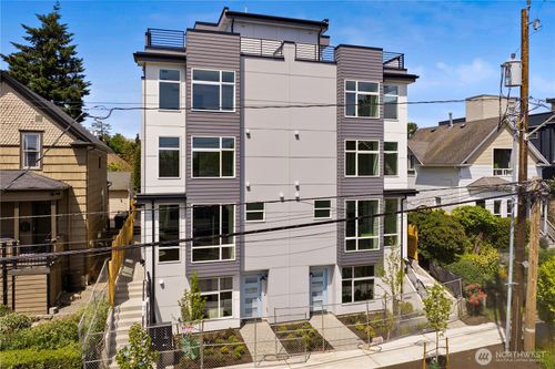 d-2230 D Nw 60th St, Seattle, WA, 98107-3139 | Card Image