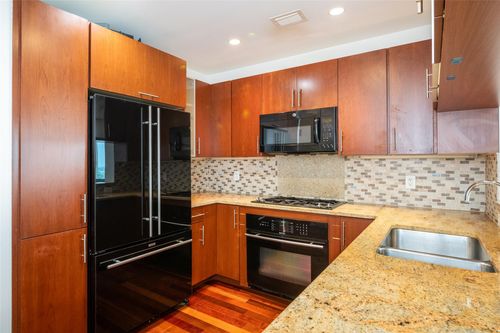 unit-1607-175 Huguenot St, New Rochelle, NY, 10801-7764 | Card Image