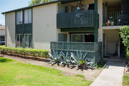 23266 Orange Ave, Lake Forest, CA, 92630-4855 | Card Image