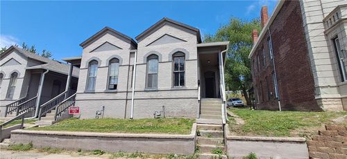 1307 Penn St, Saint Joseph, MO, 64503-2548 | Card Image