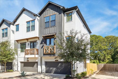 4510 Curtin Park Ct, Houston, TX, 77018-4152 | Card Image